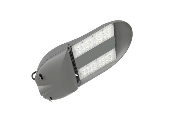 9600lm 80w Aluminium Led Street Light 2700k-7000k Untuk Lapangan Umum